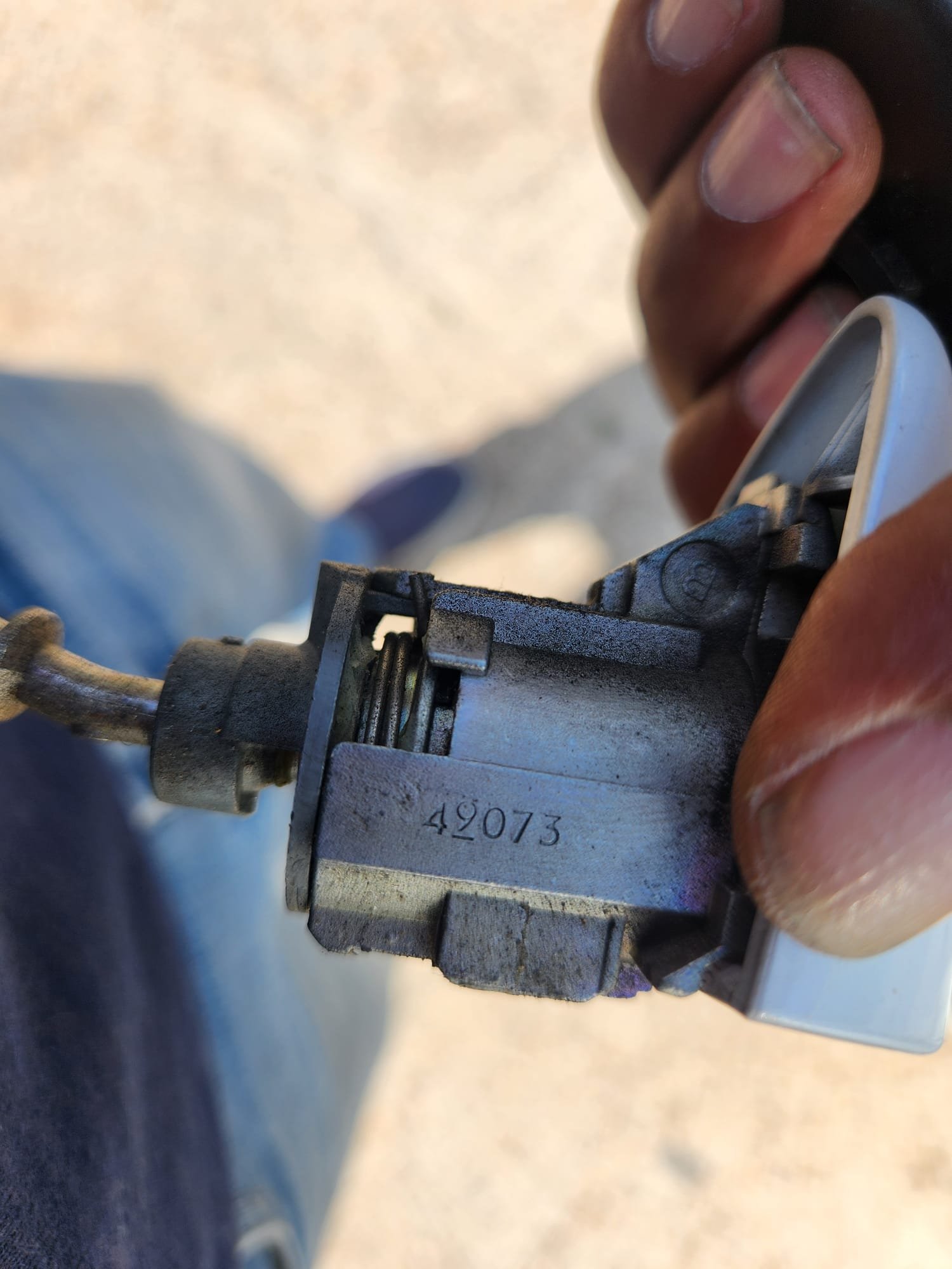 High-end automotive key programming device